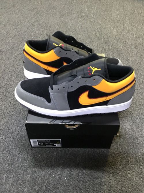 XH Travis Scott x Air Jordan 1 Low Dark Gray review 