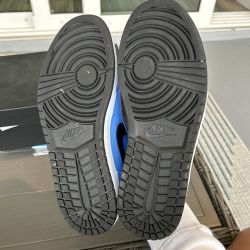 XH Travis Scott x Air Jordan 1 Low New Black Blue review Yolanda 05