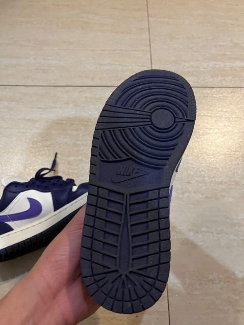 XH Travis Scott x Air Jordan 1 Low Sail White Purple review 