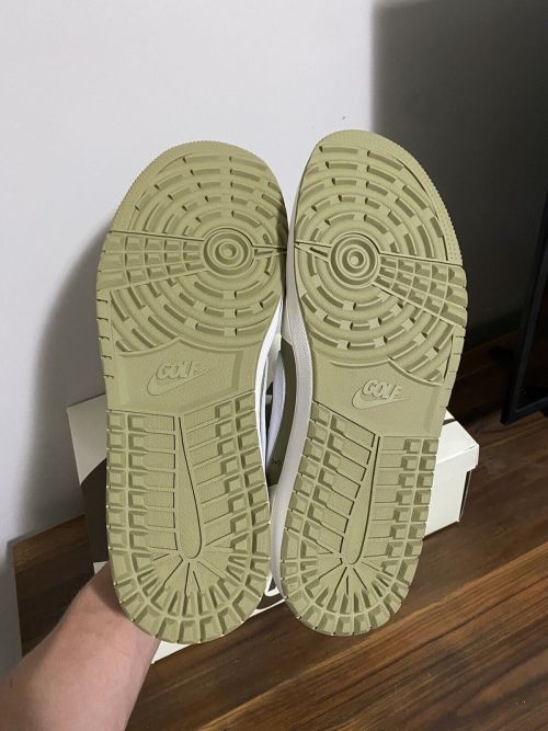 XH Travis Scott x Air Jordan 1 Low Golf “Olive” review 