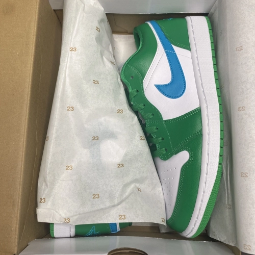XH Travis Scott x Air Jordan 1 Low White Green Blue review 