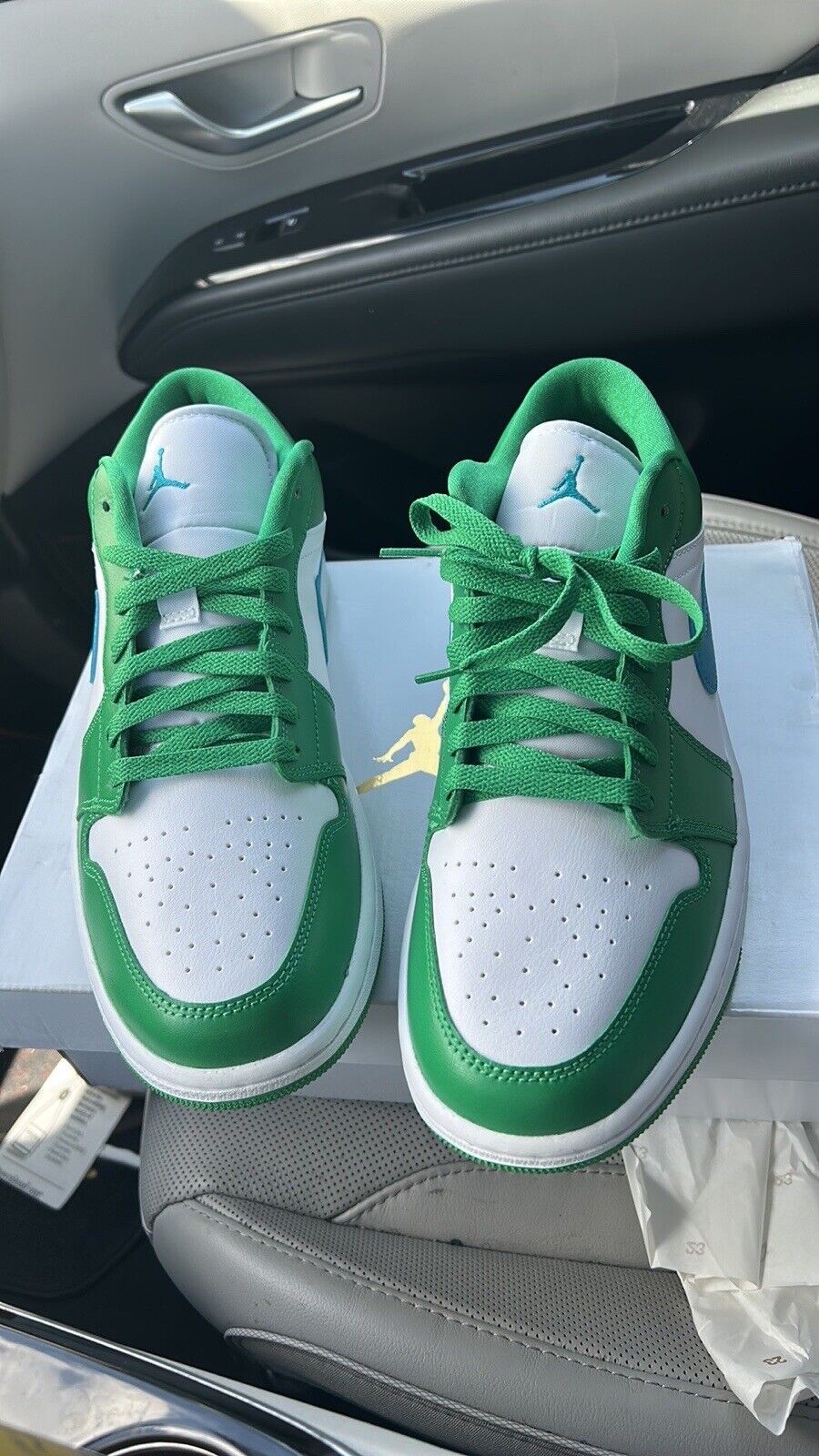 XH Travis Scott x Air Jordan 1 Low White Green Blue review Quincy 03