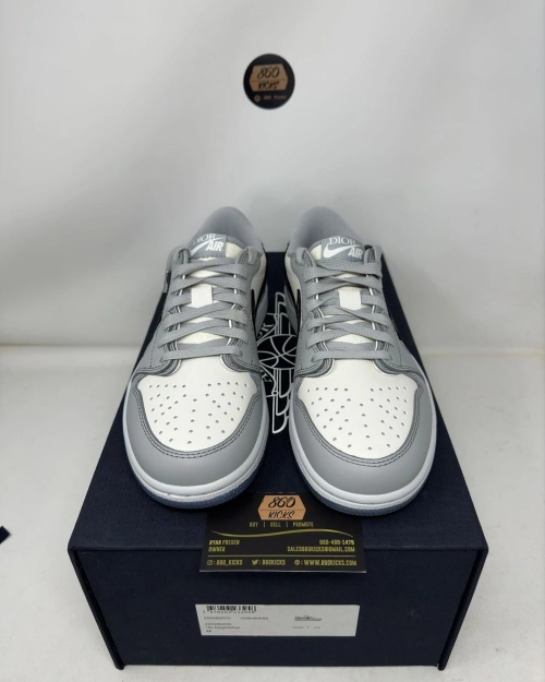 XH Dior x Air Jordan 1 Low Wolf Grey review 