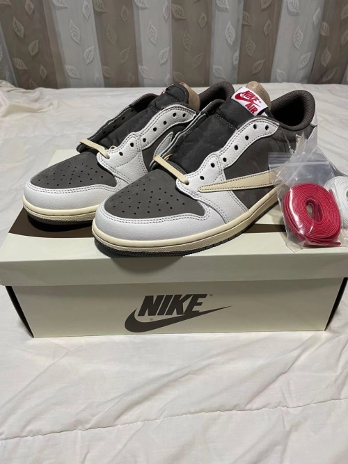 XH Travis Scott x Air Jordan 1 Low White BrownBarb review 