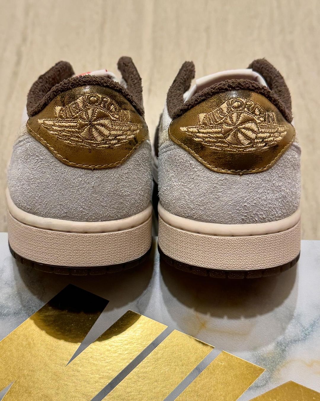 XH Travis Scott x Air Jordan 1 Low OG “Year of the Rabbit” review Pete 02