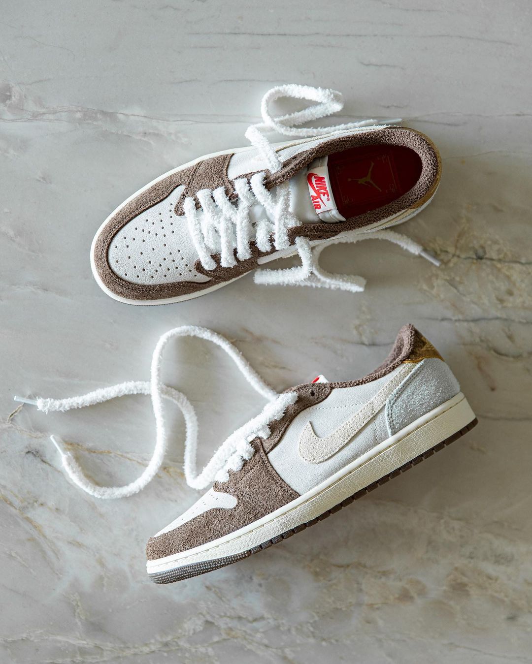 XH Travis Scott x Air Jordan 1 Low OG “Year of the Rabbit” review Quinn 02