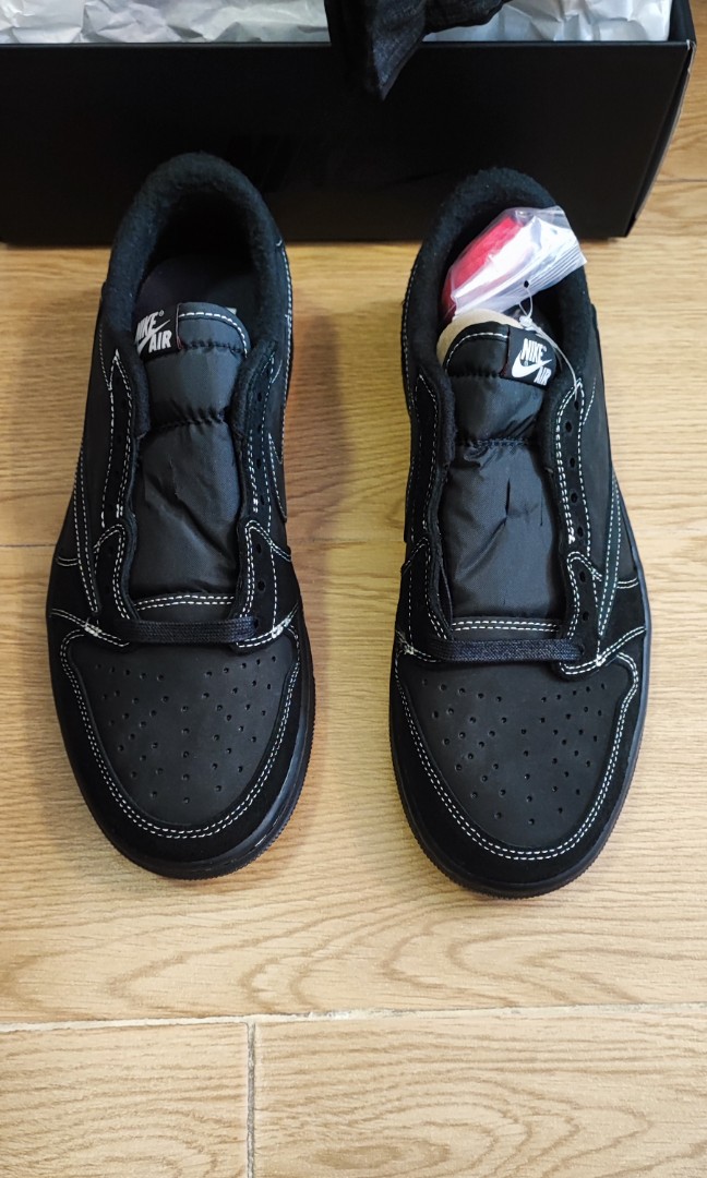 XH Travis Scott x Air Jordan 1 Low OG SP Black Phantom review Bella 05