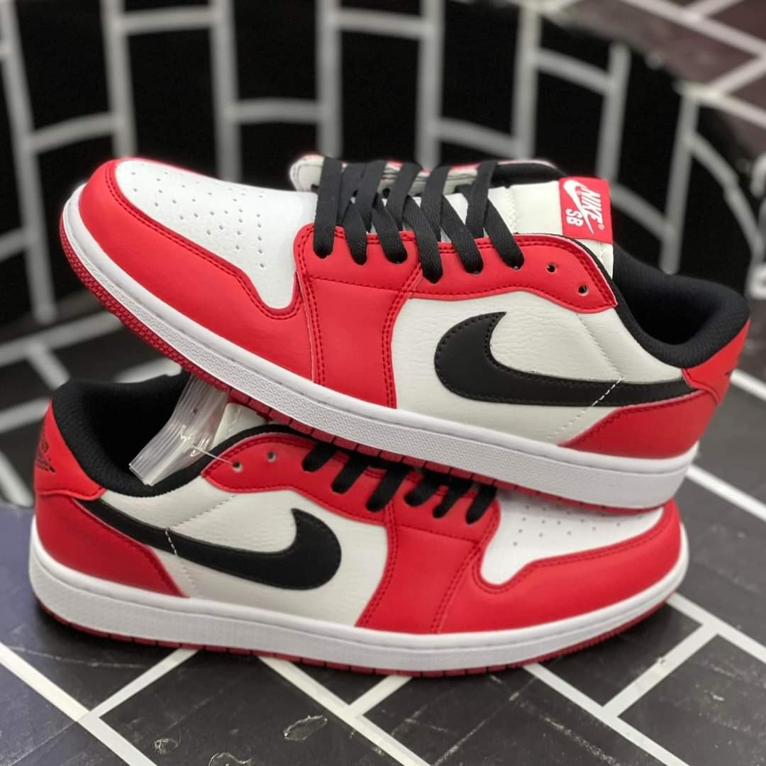 XH Air Jordan 1 Low Low Help Chicago review Sam 01