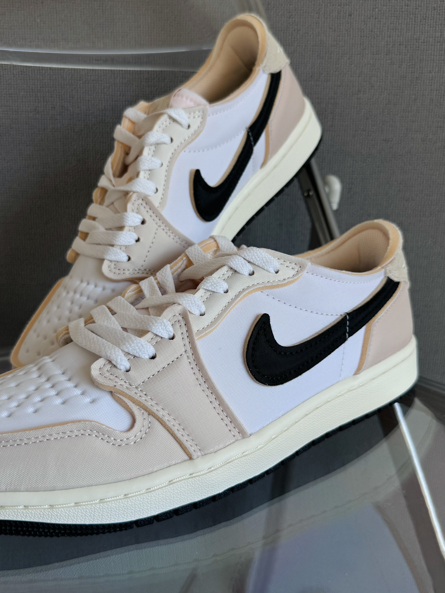 XH Air Jordan 1 Low Rice Gray Sponge review Zack 01