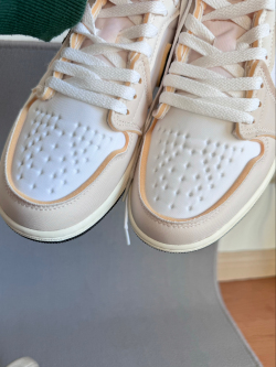 XH Air Jordan 1 Low Rice Gray Sponge review Brian 02