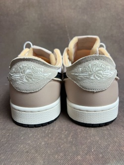 XH Air Jordan 1 Low Rice Gray Sponge review Brianna 05