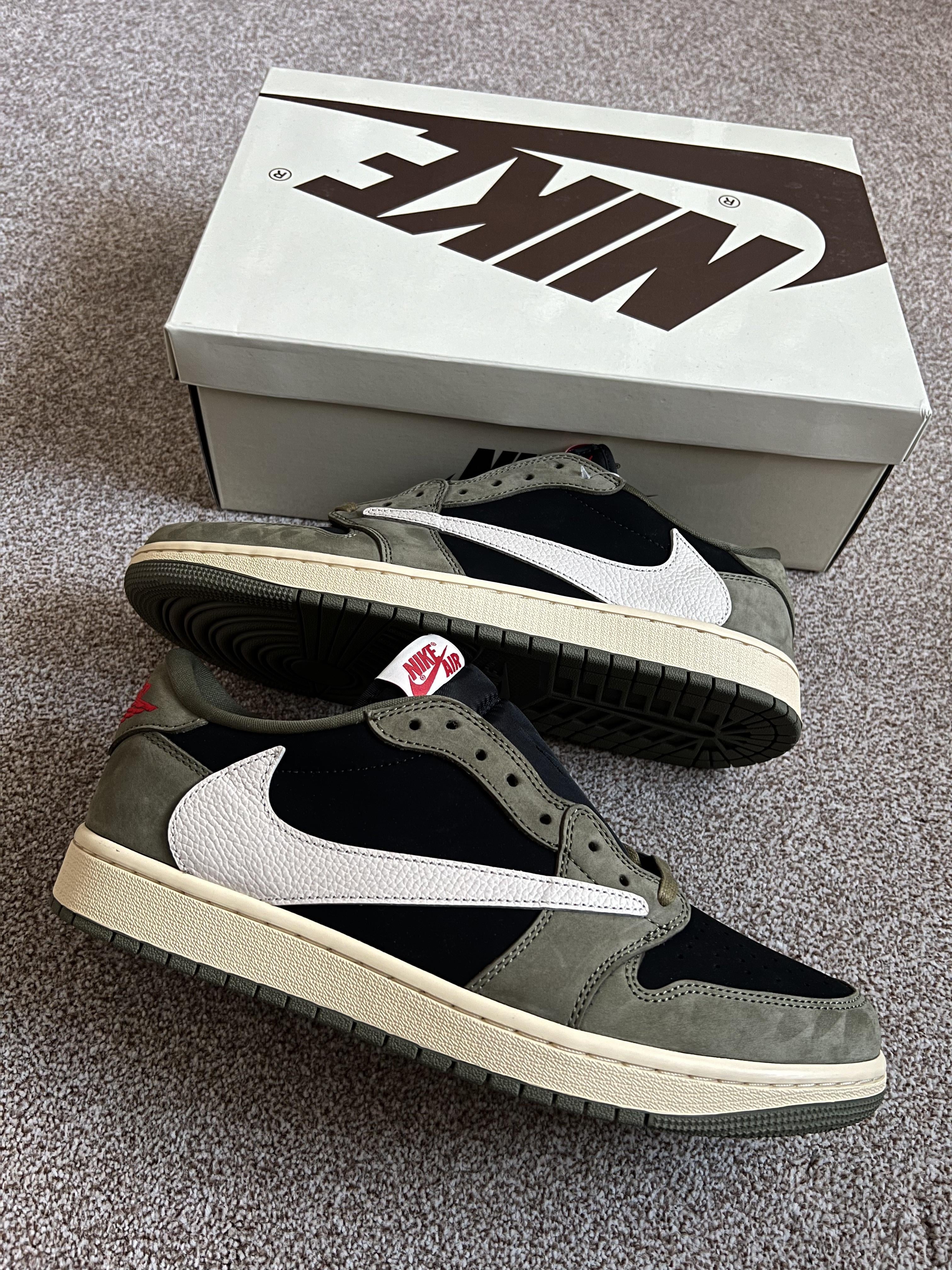 XH Travis Scott x Air Jordan 1 Low Green Barb review Quincy