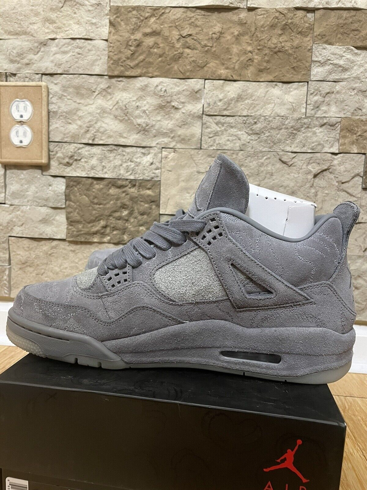 OG Batch KAWS X Air Jordan 4 Retro review Carol Reynolds