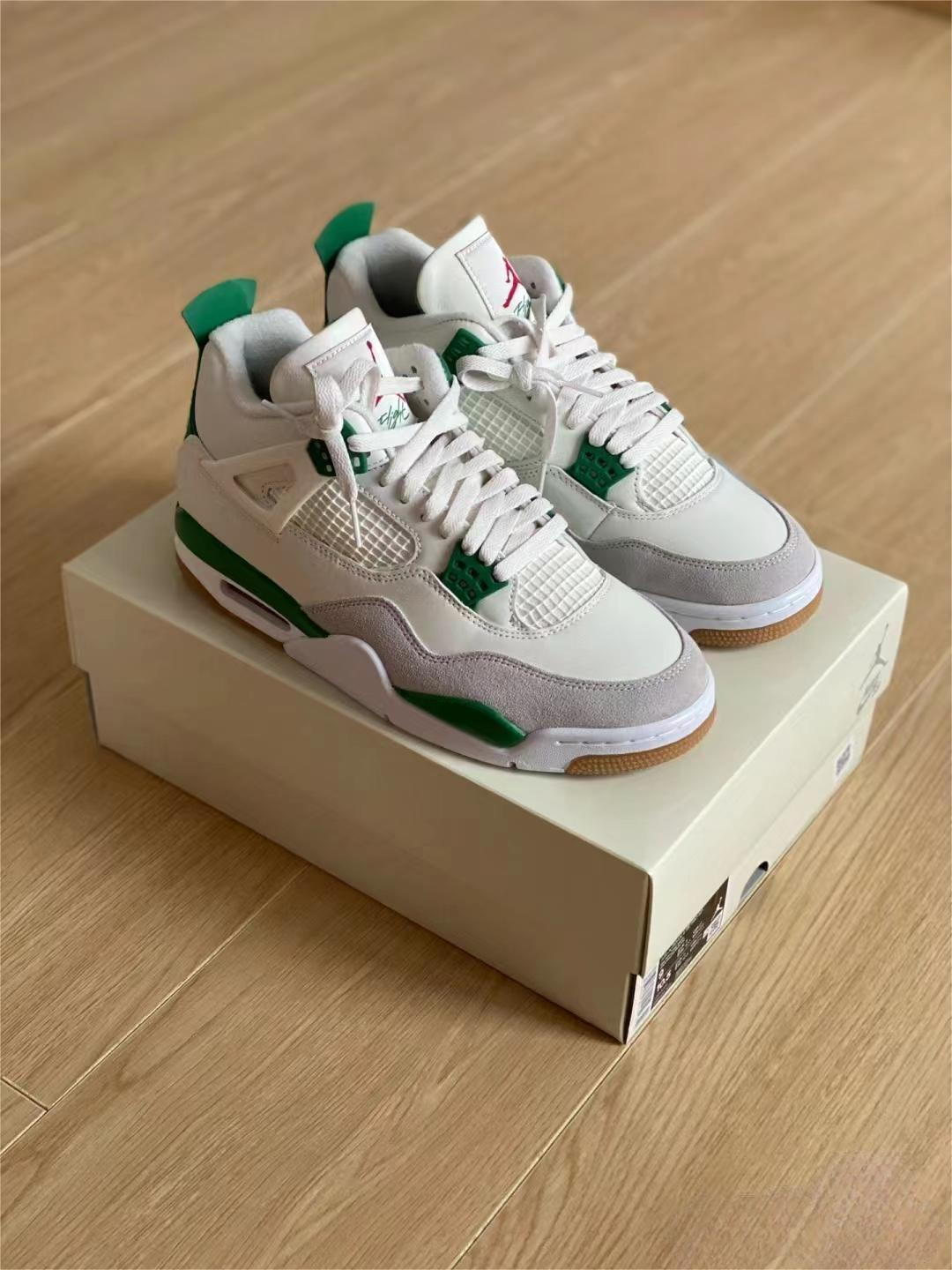 OG Batch Nike SB x Air Jordan 4 “Pine Green”Calaite review ManateeWithAHat 01