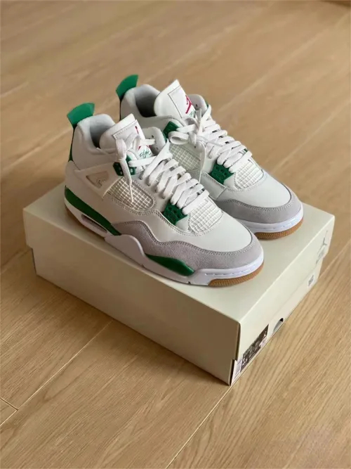 OG Batch Nike SB x Air Jordan 4 “Pine Green”Calaite review 