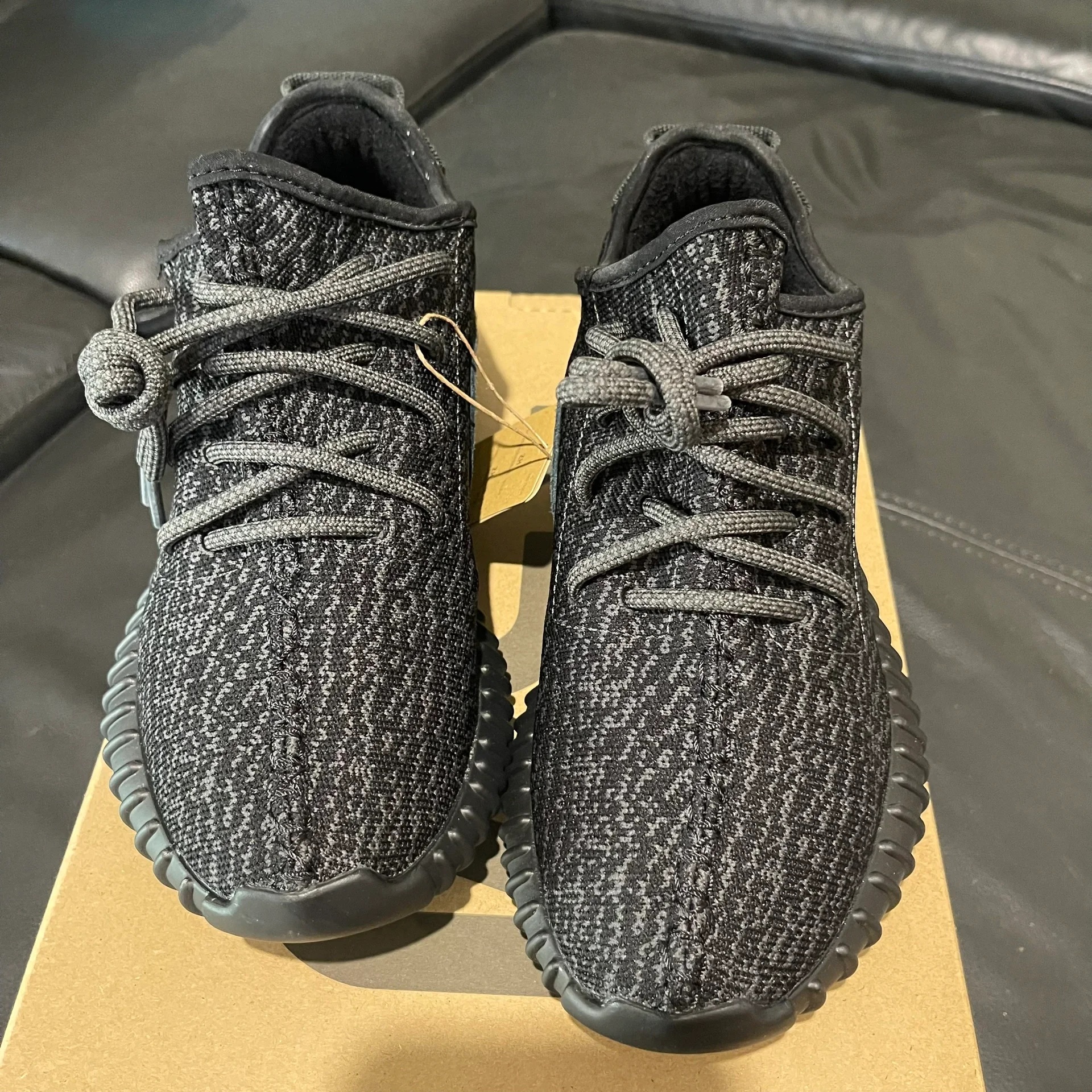 🔥Adidas Originals Yeezy Boost 350 Pirate Black review 0