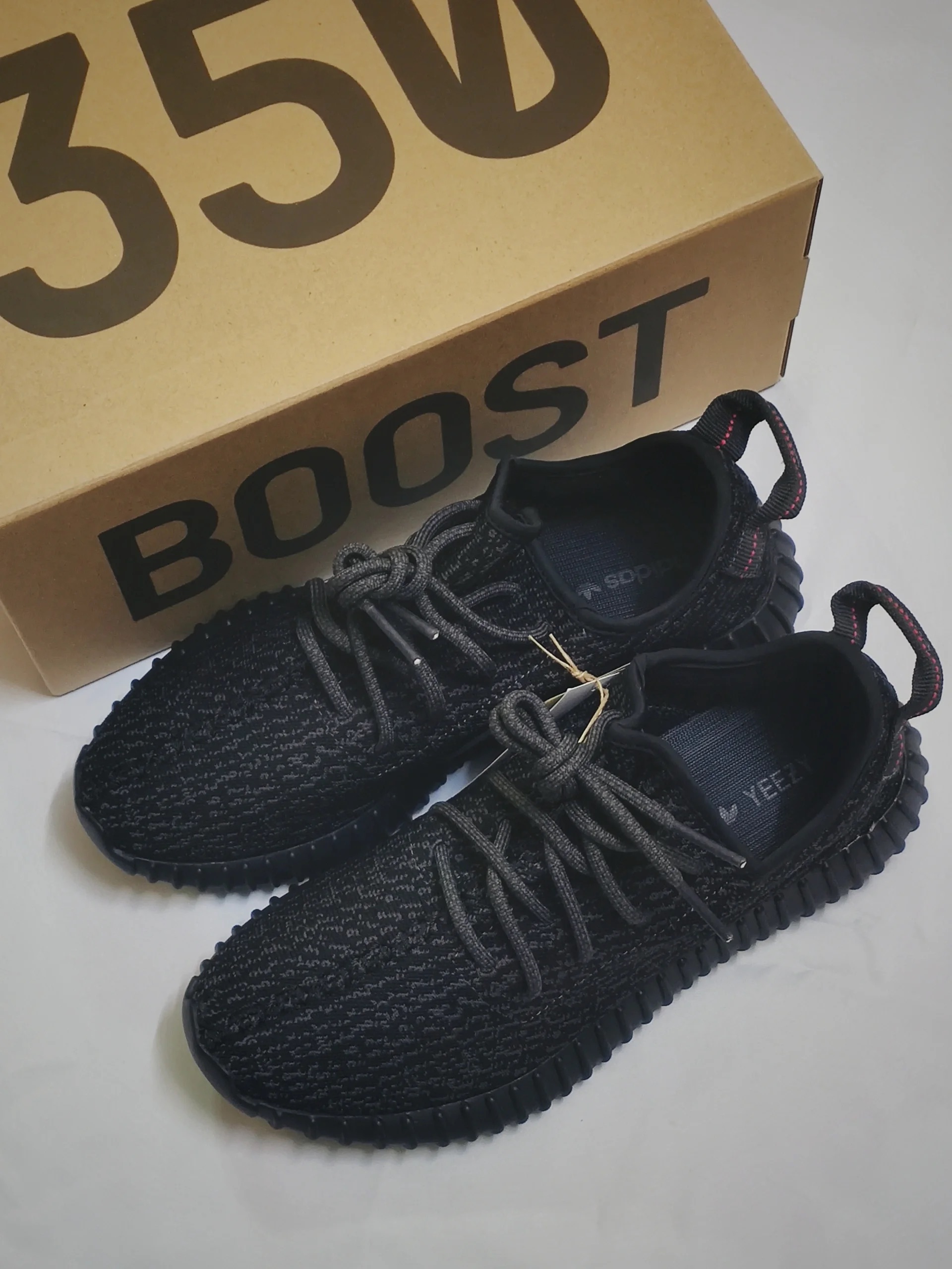 🔥Adidas Originals Yeezy Boost 350 Pirate Black review 0