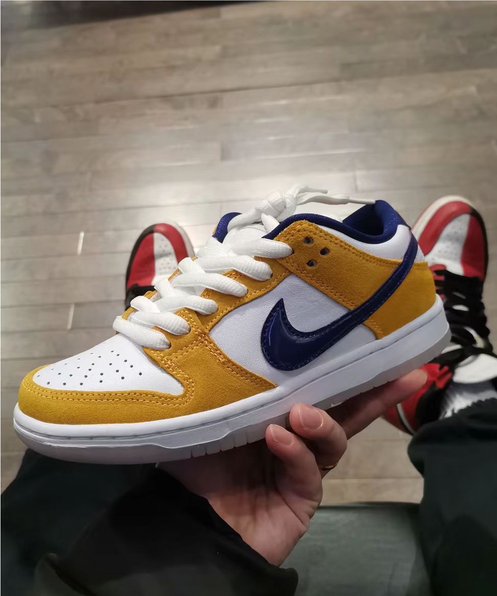 SX Nike SB Dunk Low Pro“Laser Orange” review Sudrn 01