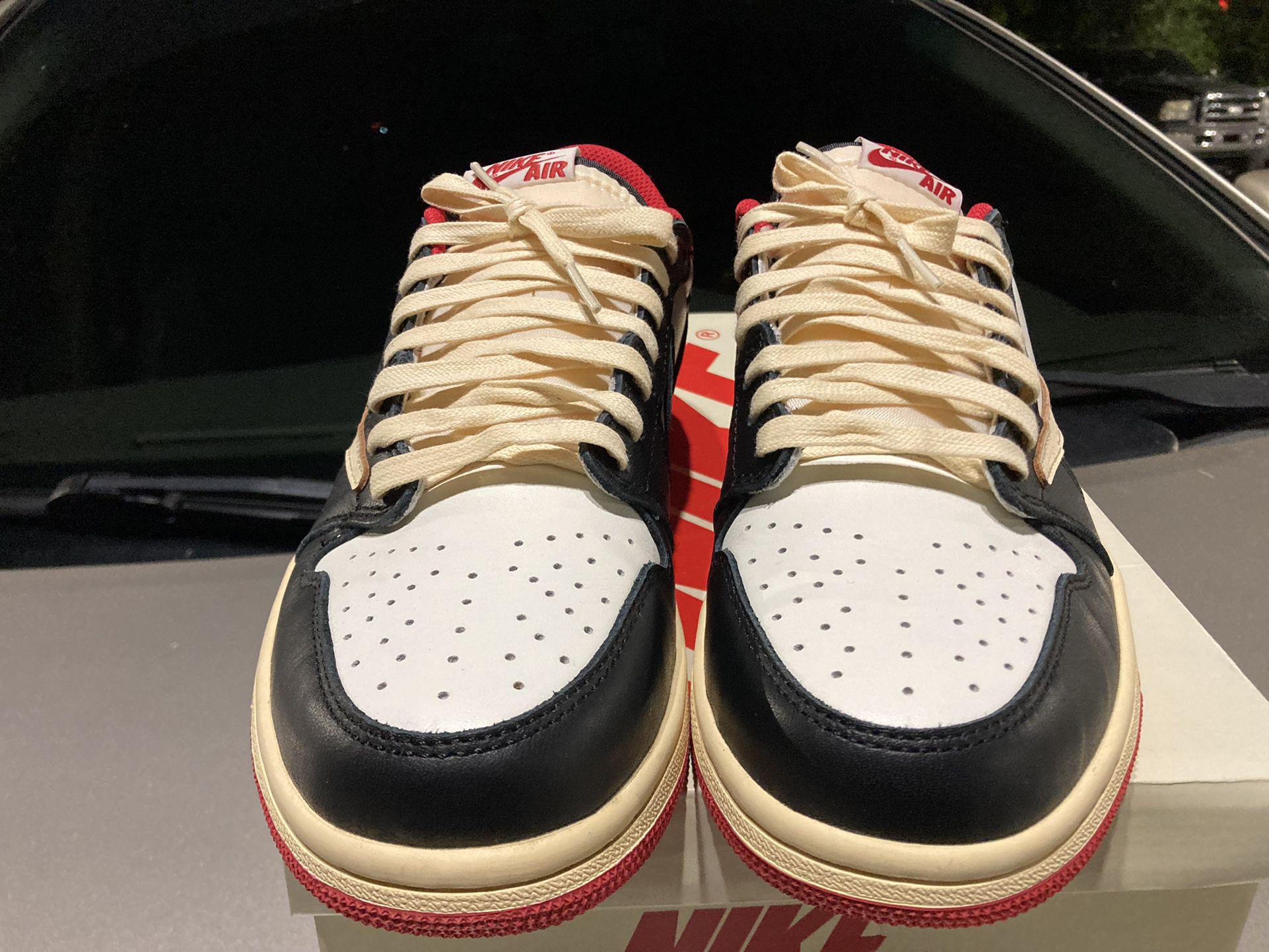 XH Travis Scott x Air Jordan 1 Low Black Red review Nina 06