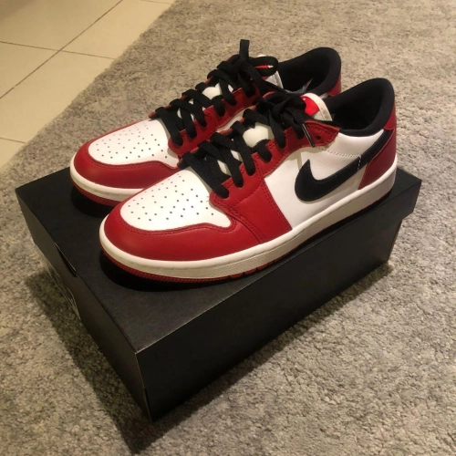 XH Air Jordan 1 Low Golf Chicago review 