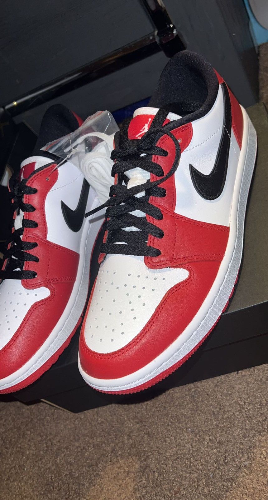 XH Air Jordan 1 Low Golf Chicago review Mia 02