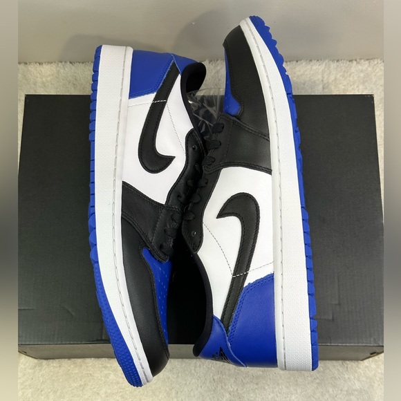 XH Air Jordan 1 Low Golf Black and White review Olivia 04