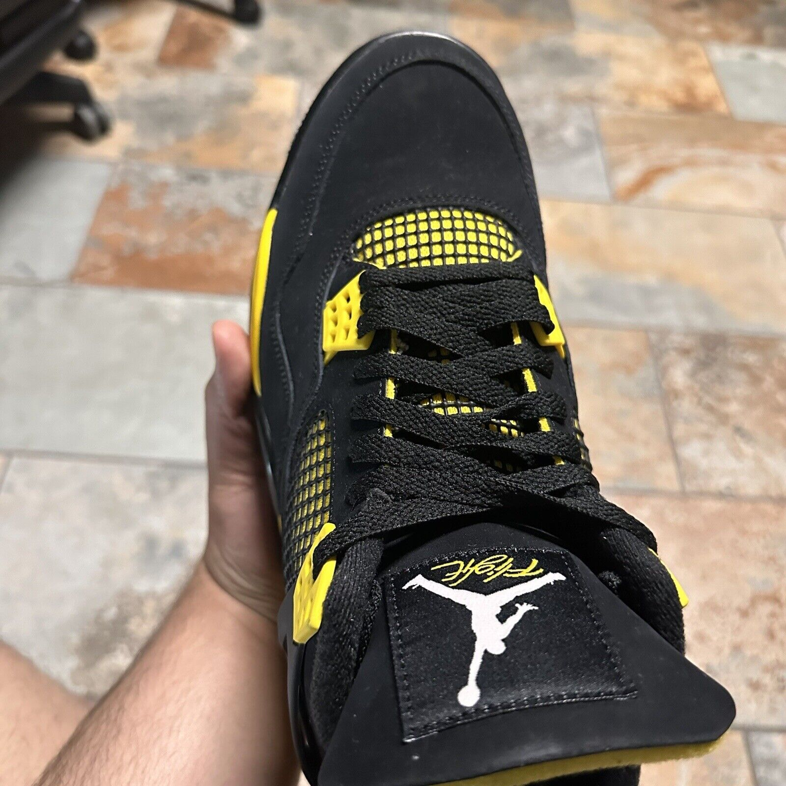 OG Batch Air Jordan 4 Thunder review Jordan Lovetro 03