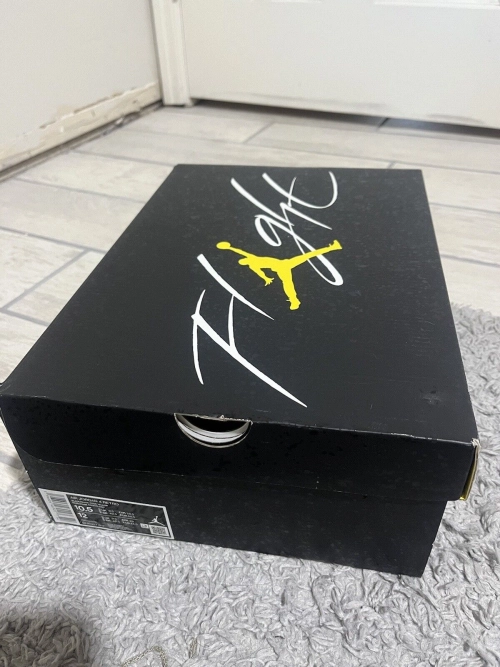 OG Batch Air Jordan 4 Thunder review 