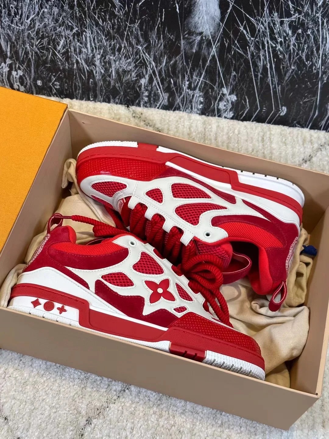 Louis Vuitton Leather lace up Fashionable Board Shoes Red review ZaNiyah 02