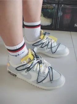 GB OFF WHITE x Nike Dunk SB Low The 50 NO.41 review Maria Del C Rodriguez 02