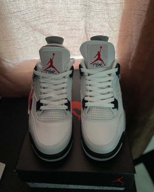 OG Batch Air Jordan 4 Retro White Cement review 