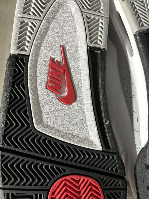 OG Batch Air Jordan 4 Retro White Cement review 