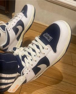 SX HUF x Nike SB Dunk Low NYC review Adams 02