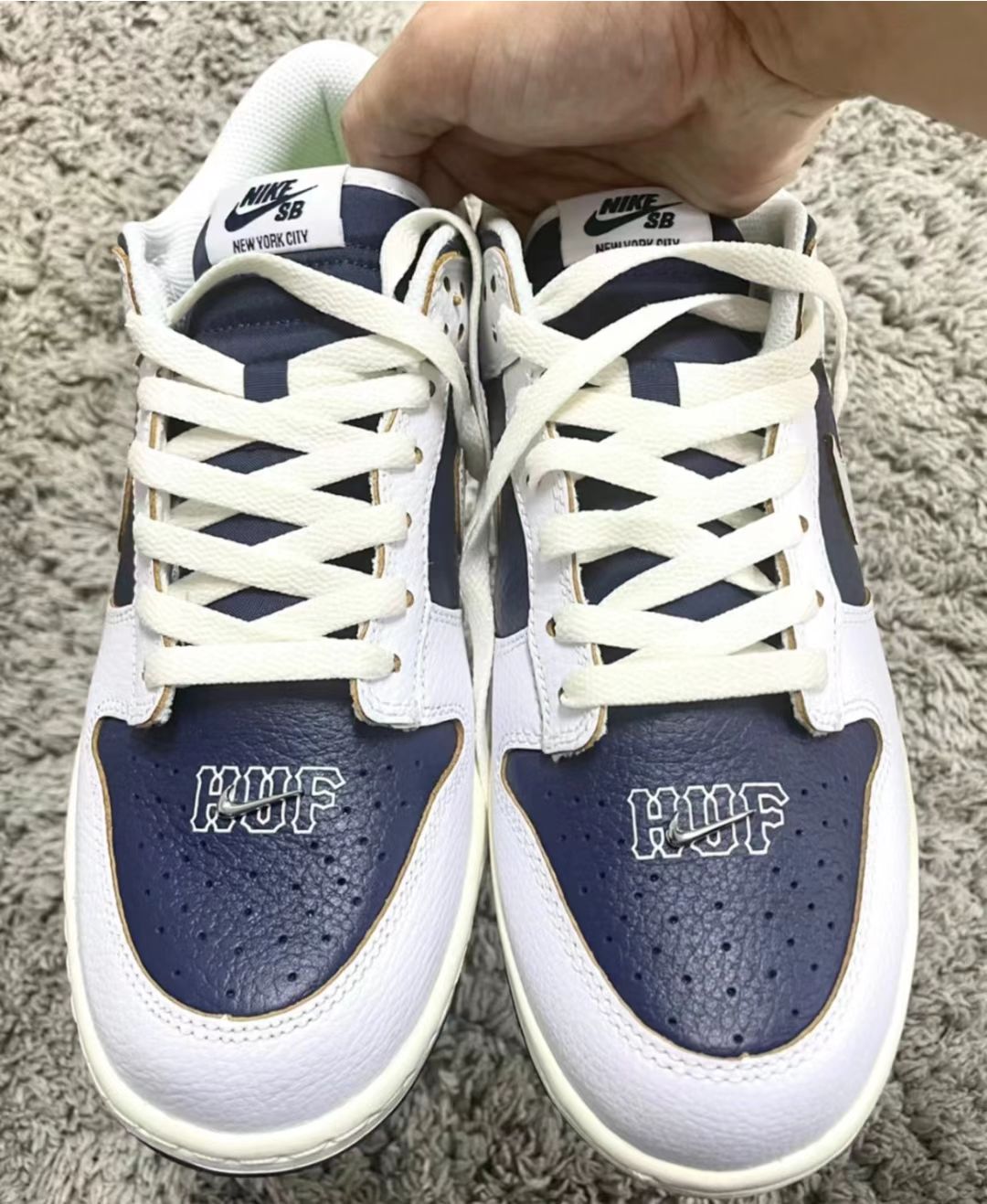 SX HUF x Nike SB Dunk Low NYC review Luis Zelaya 02