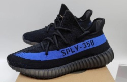 💗Adidas Yeezy Boost 350 V2 Black Blue review Customer