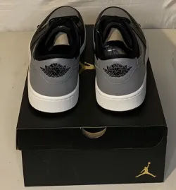 XH Air Jordan 1 Low Golf Shadow review Hannah 03