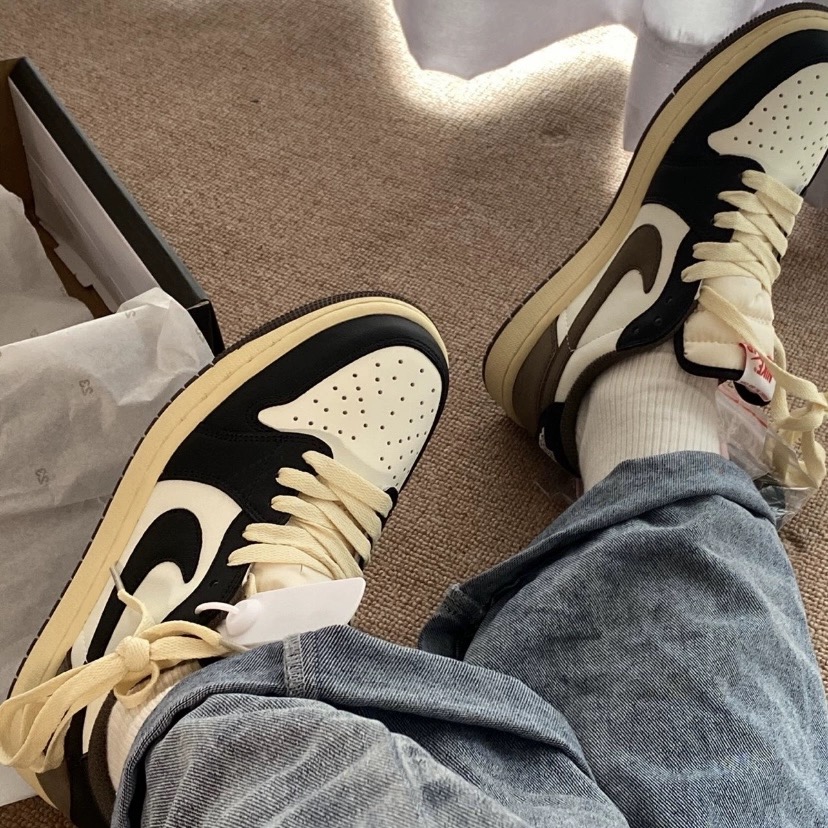 XH Air Jordan 1 Low Low-bank Mocha review Tara 01