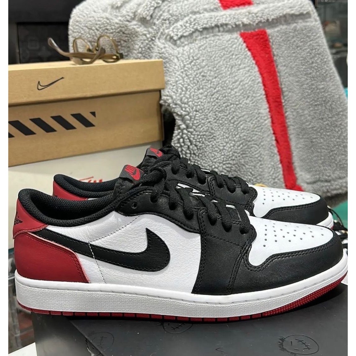 XH Air Jordan 1 Low OG “Black Toe”Black Toe review Mia 03