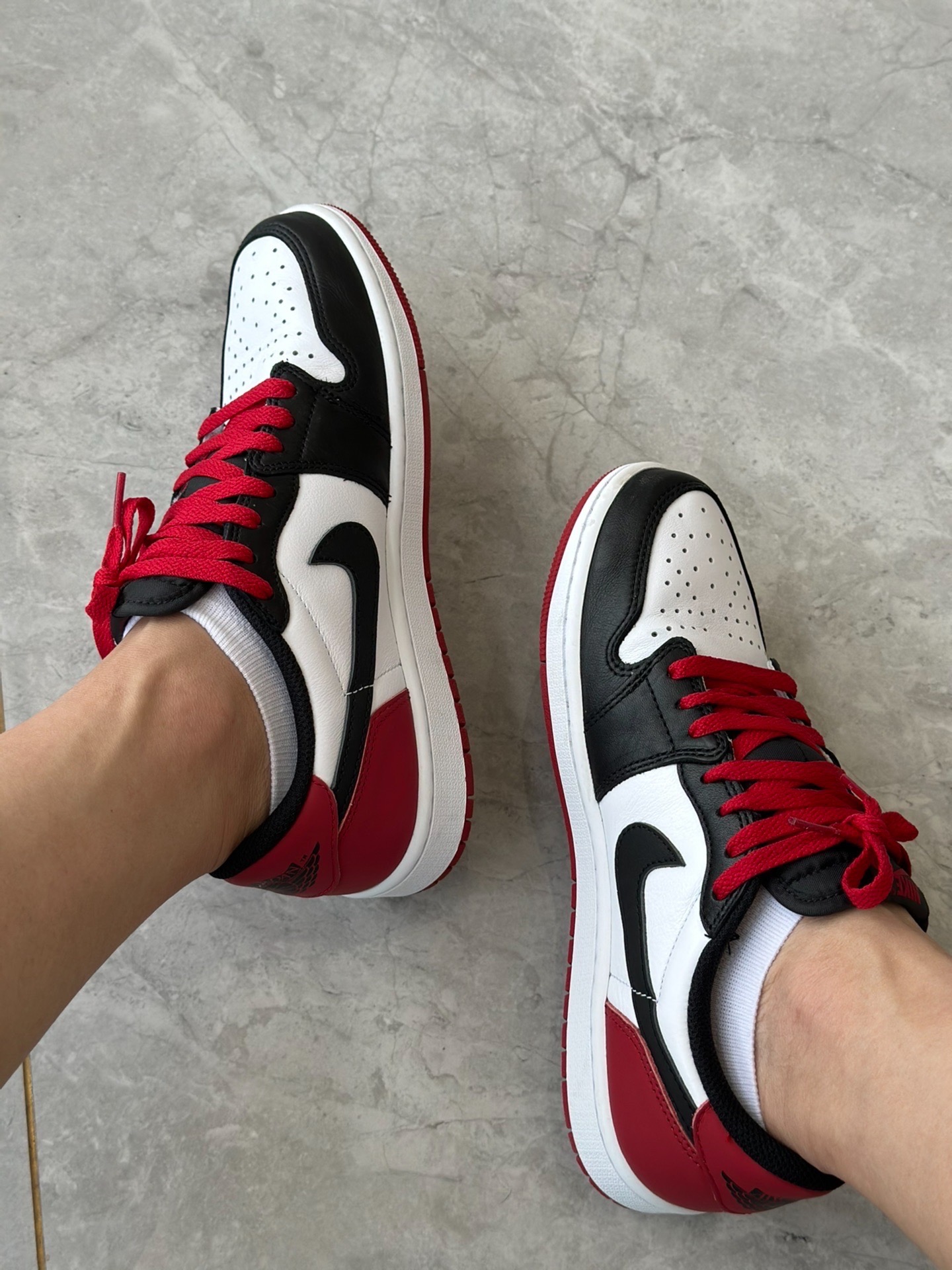 XH Air Jordan 1 Low OG “Black Toe”Black Toe review Olivia 06