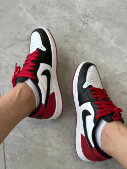 XH Air Jordan 1 Low OG “Black Toe”Black Toe review Olivia 06