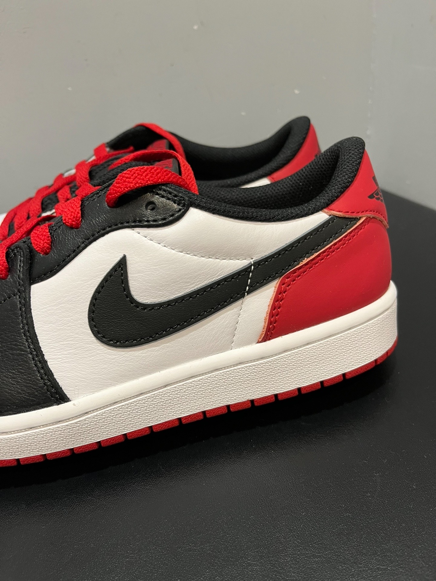 XH Air Jordan 1 Low OG “Black Toe”Black Toe review Quinn 01