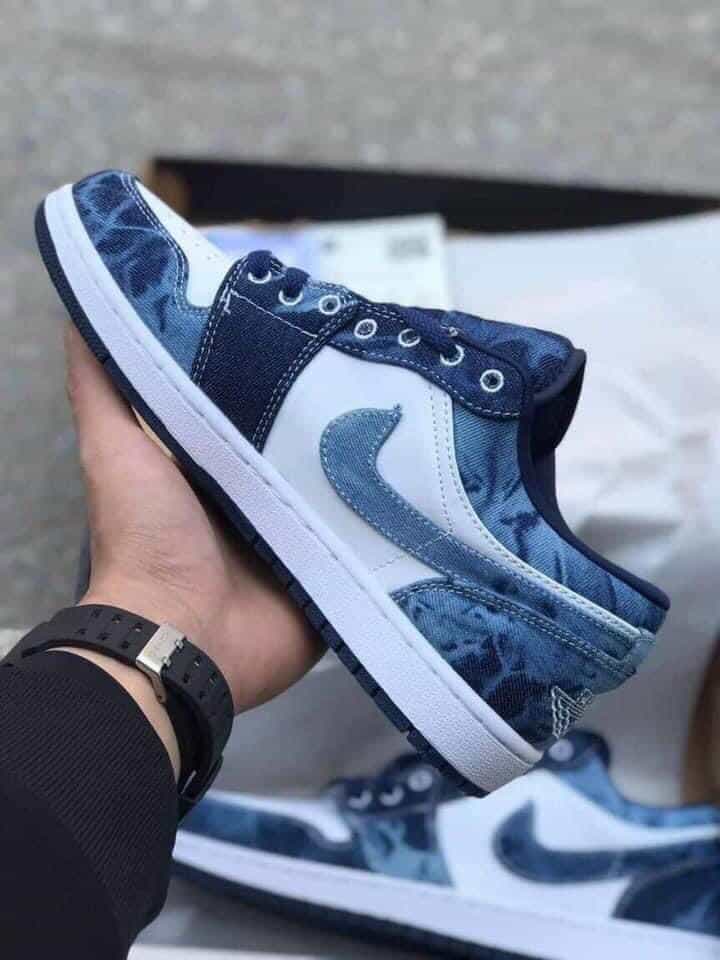 XH Air Jordan 1 Low“Washed Denim” review Mark 01