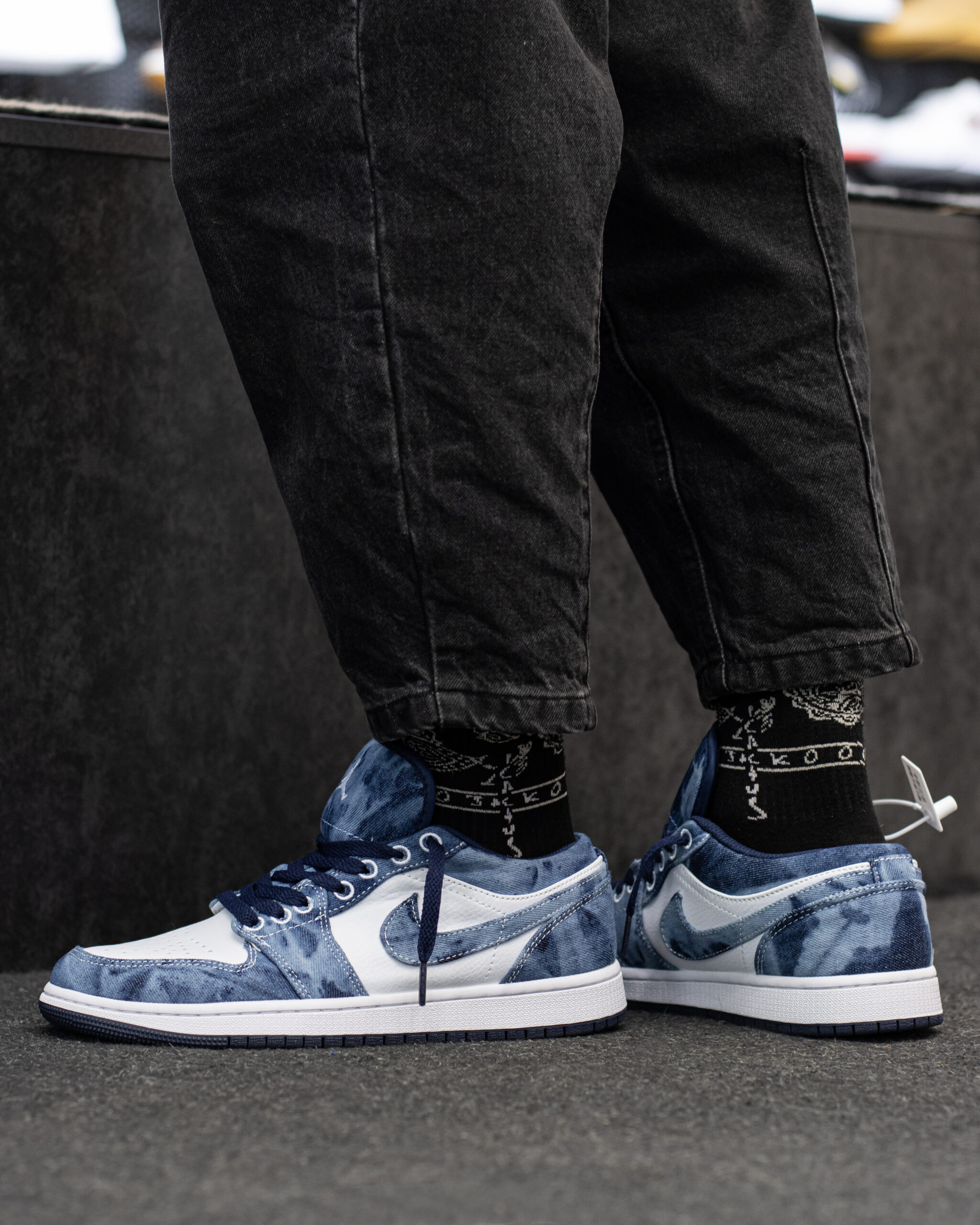 XH Air Jordan 1 Low“Washed Denim” review Oscar 01