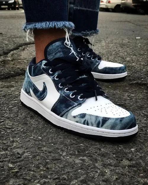 XH Air Jordan 1 Low“Washed Denim” review 
