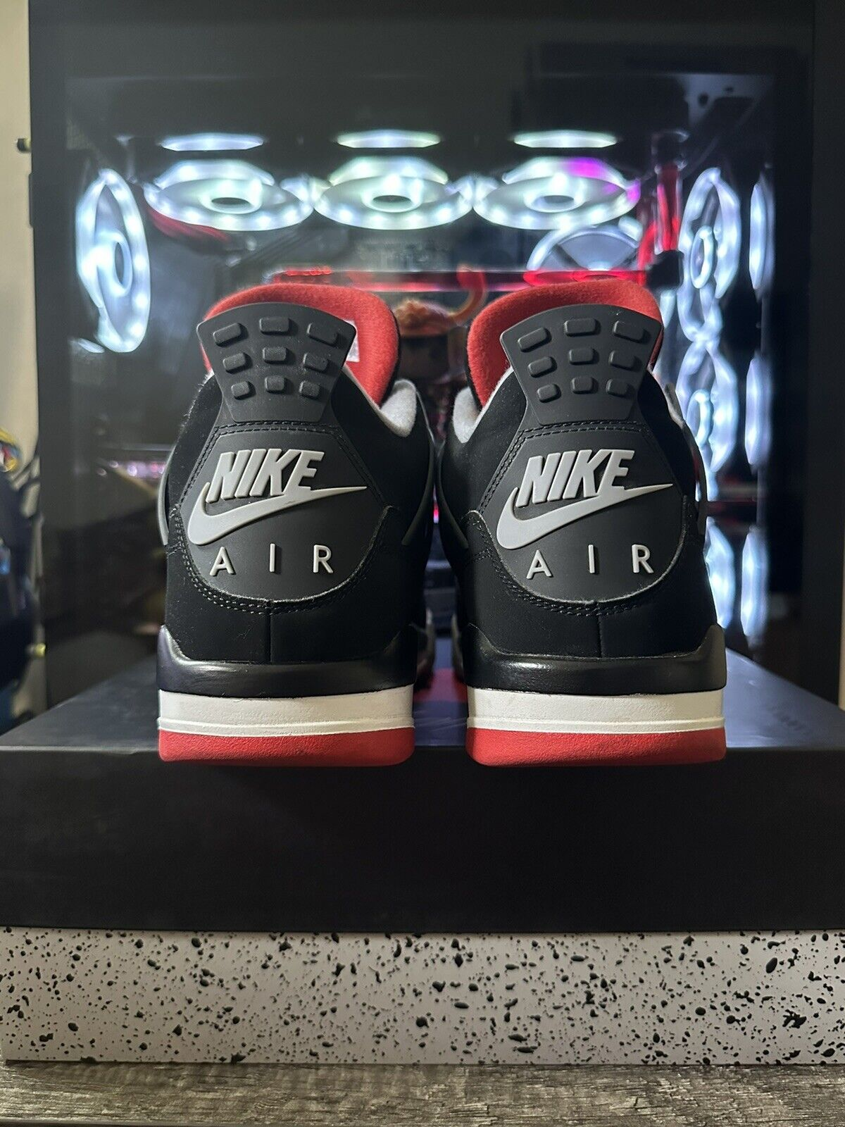 OG Batch  Air Jordan 4 Retro Bred review Large 02