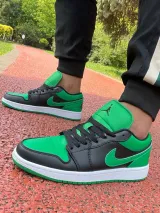 XH Air Jordan 1 Low “Lucky Green”Black Green Toes review Jane 03