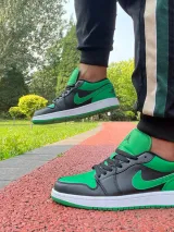 XH Air Jordan 1 Low “Lucky Green”Black Green Toes review Jane 04