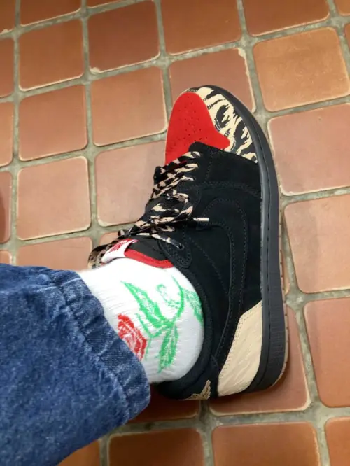 XH Air Jordan 1 Low Carnivore review 