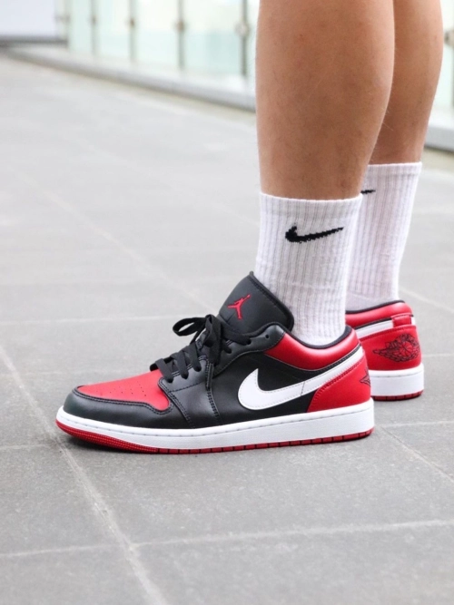 XH Air Jordan 1 Low Retro Black Red review 