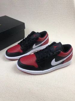 XH Air Jordan 1 Low Retro Black Red review Tara 03